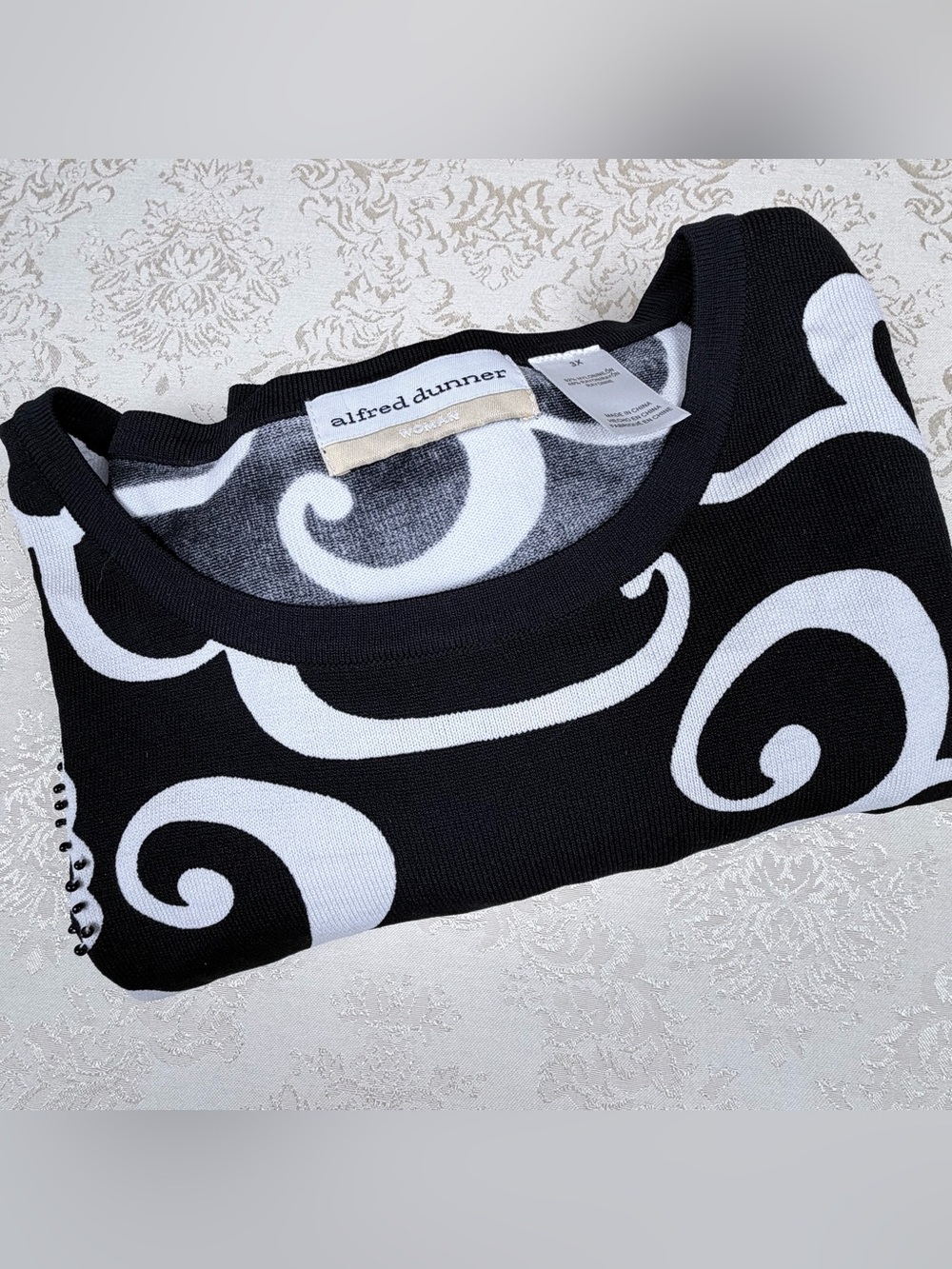 Alfred Dunner Black & White Swirl Sweater, Butterflies, 3X